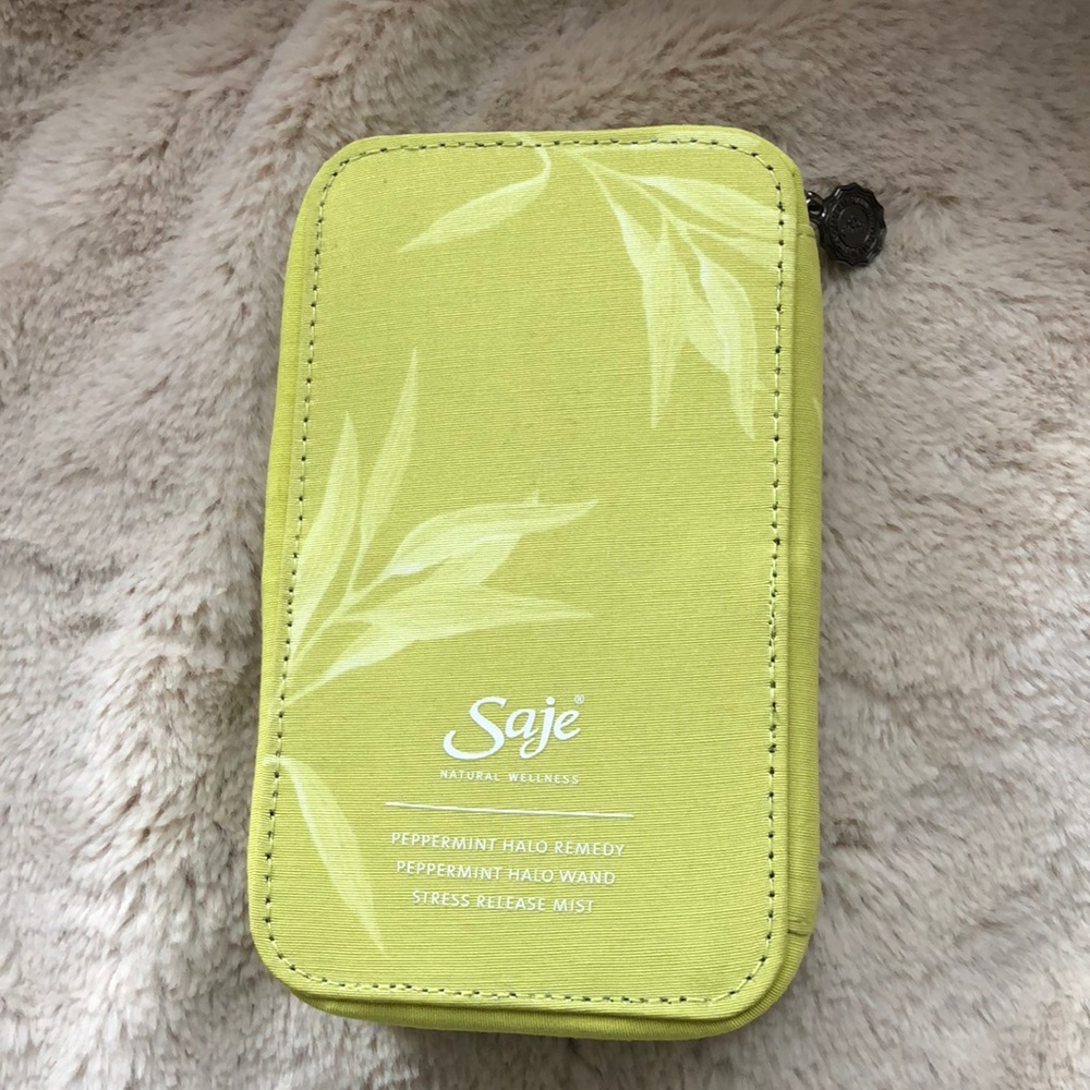 Sage  essential oils carrying case